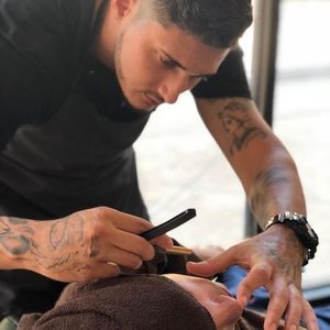 Meet your Posher, Alexander